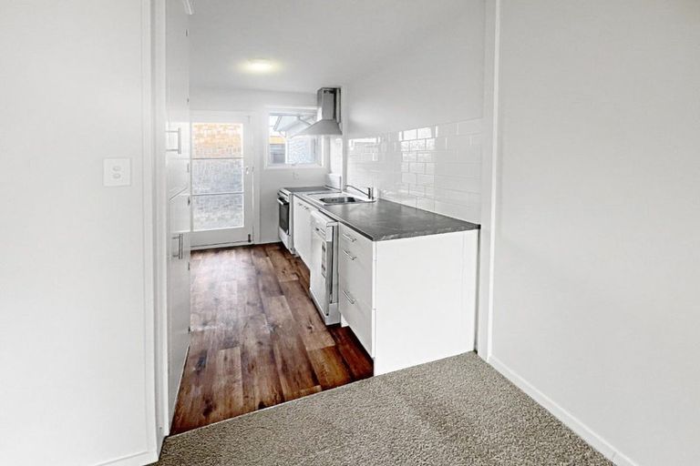 Photo of property in 2/93 Springfield Road, St Albans, Christchurch, 8014