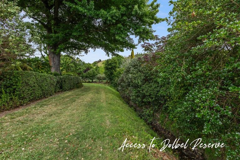 Photo of property in 14 Trigg Crescent, Taradale, Napier, 4112