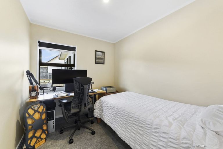 Photo of property in 15 Murchison Street, Island Bay, Wellington, 6023