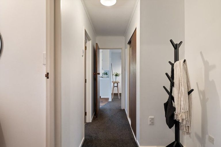 Photo of property in 32 Redwood Grove, Hokowhitu, Palmerston North, 4410