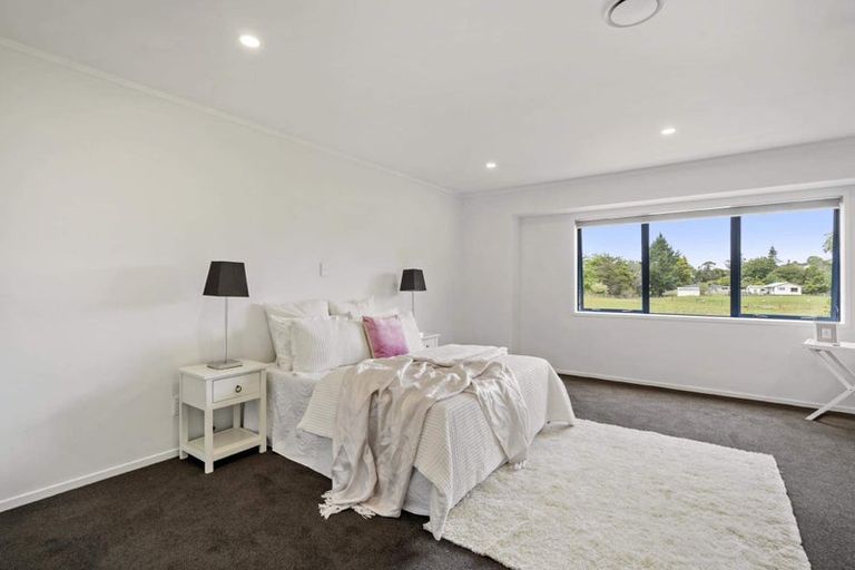 Photo of property in 164 Pooks Road, Swanson, Auckland, 0612