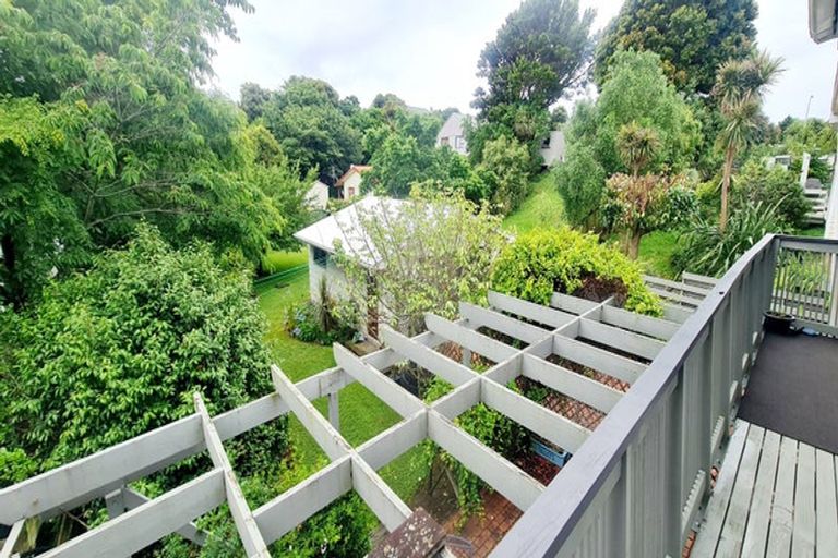 Photo of property in 30 Margaret Road, Raumati Beach, Paraparaumu, 5032