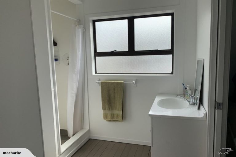 Photo of property in 119 Vipond Road, Stanmore Bay, Whangaparaoa, 0932