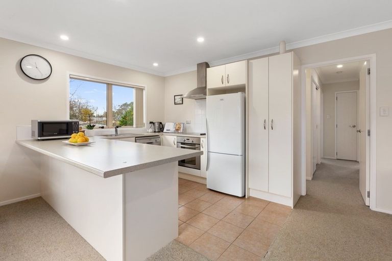 Photo of property in 71a Beach Road, Katikati, 3129