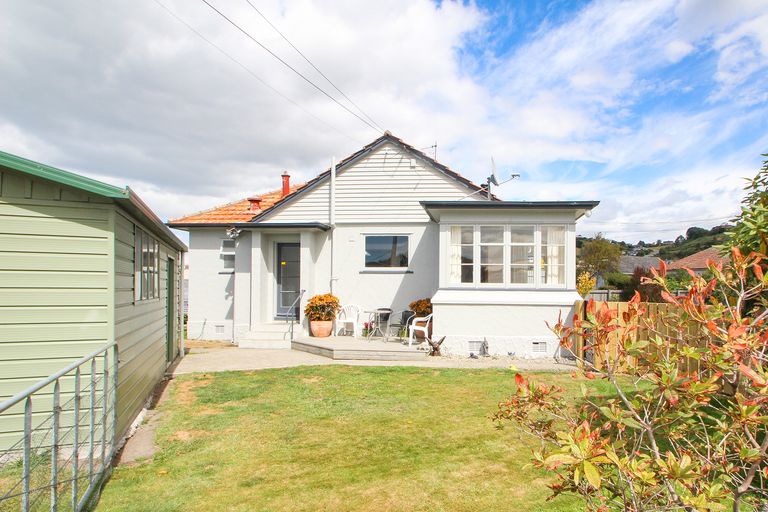 Photo of property in 9 Harlech Street, Oamaru North, Oamaru, 9400