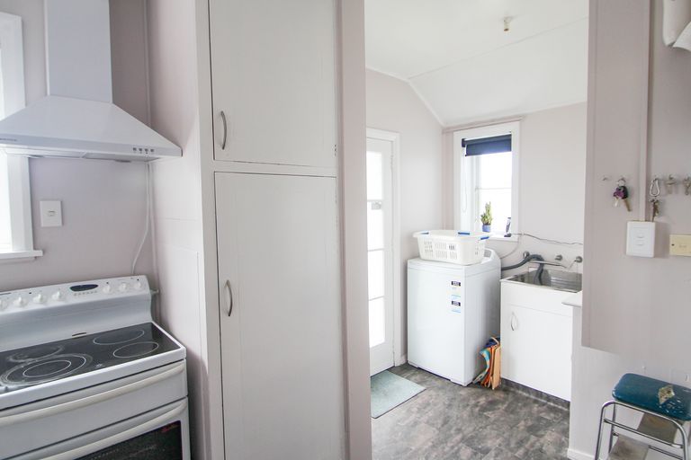 Photo of property in 9 Harlech Street, Oamaru North, Oamaru, 9400