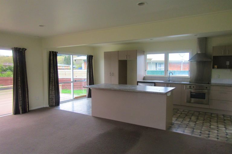 Photo of property in 27 Walter Nash Avenue, Kawerau, 3127