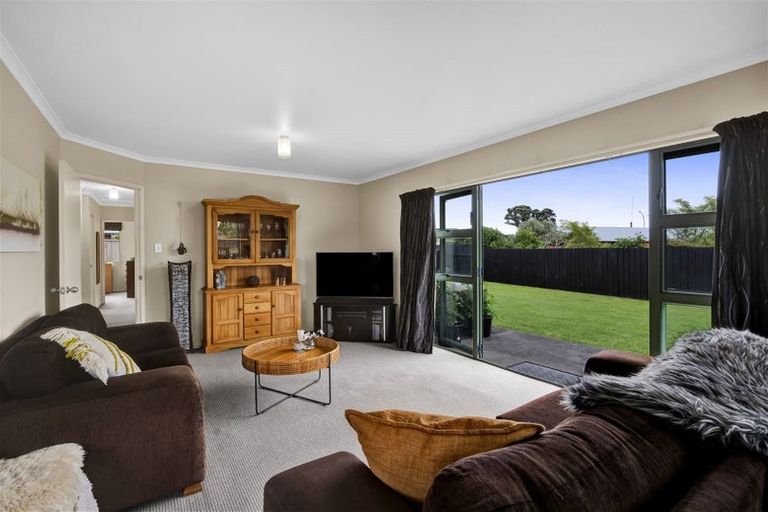 Photo of property in 3b Meade Place, Bell Block, New Plymouth, 4312