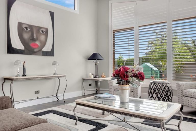 Photo of property in 73 Margaret Drive, Omokoroa, 3114