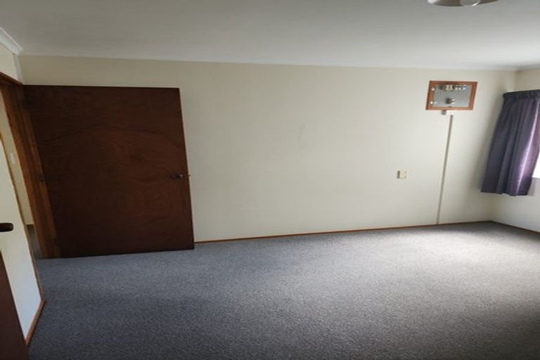 Photo of property in 22 Shortland Street, Regent, Whangarei, 0112