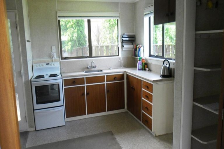 Photo of property in 85 Martin Road, Paraparaumu Beach, Paraparaumu, 5032