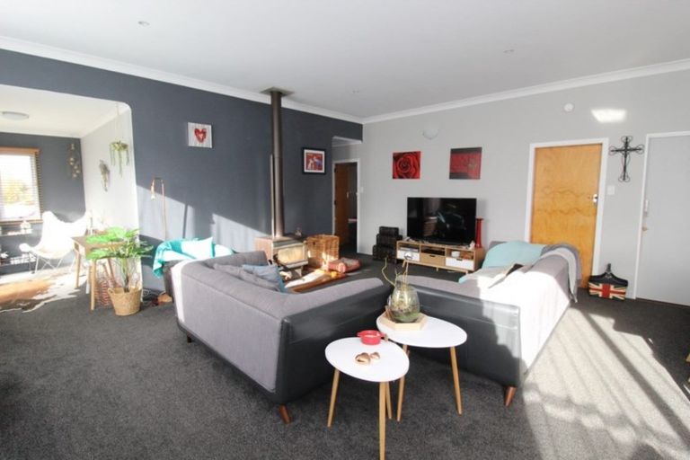 Photo of property in 10 Studholme Street, Waimate, 7924