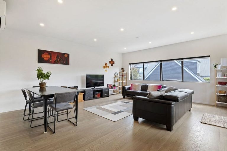 Photo of property in 5a Northboro Road, Hauraki, Auckland, 0622