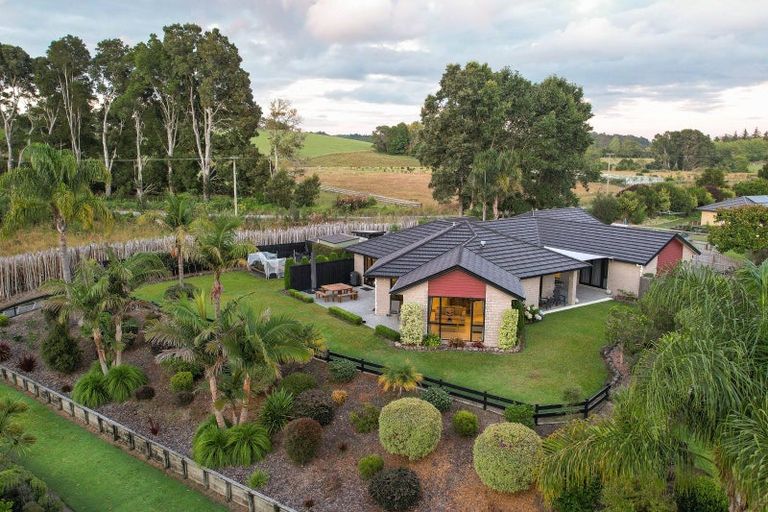 Photo of property in 24 Urutawa Drive, Kerikeri, 0230