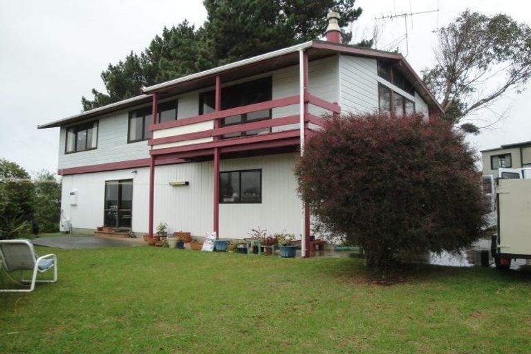 Photo of property in 21 Weggery Drive, Waikanae Beach, Waikanae, 5036