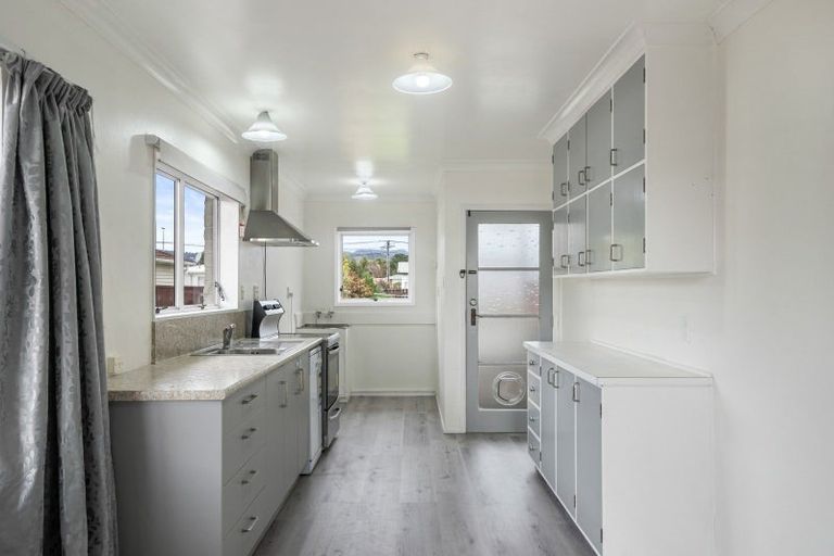 Photo of property in 16 Parker Avenue, Levin, 5510