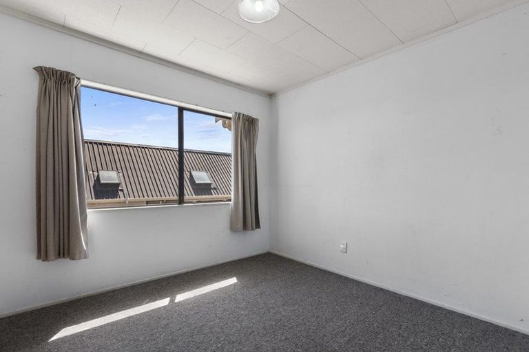 Photo of property in 1283 Papamoa Beach Road, Papamoa Beach, Papamoa, 3118