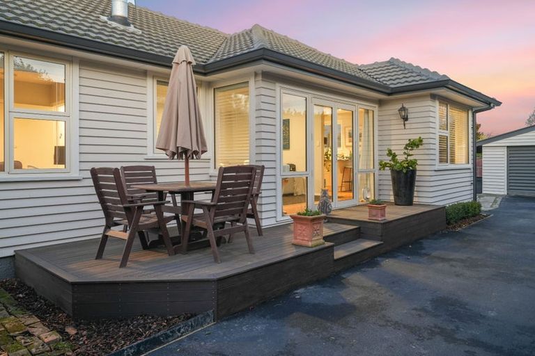 Photo of property in 72 Wingate Street, Redwood, Christchurch, 8051
