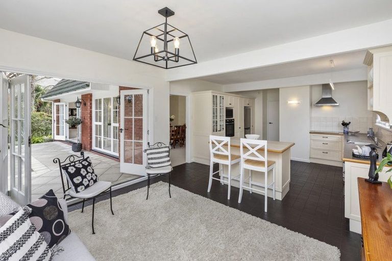 Photo of property in 209 Clyde Road, Burnside, Christchurch, 8053