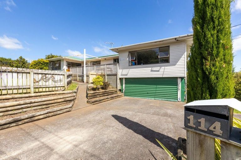 Photo of property in 114 Oxford Road, Okato, 4335