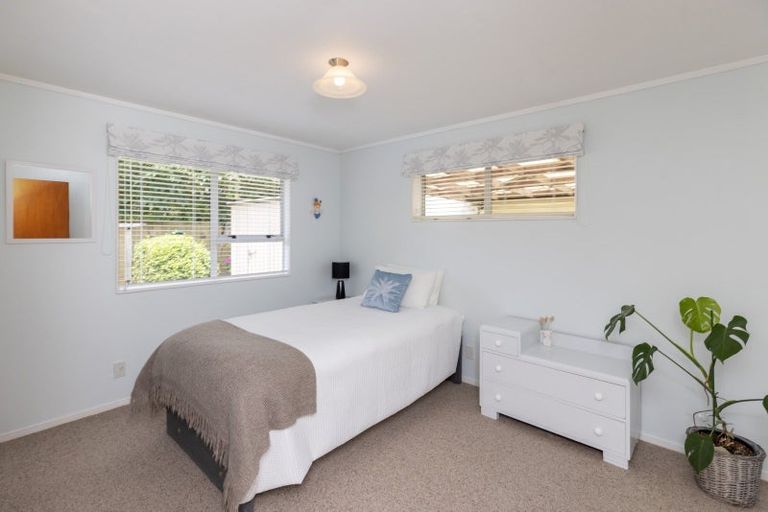 Photo of property in 20 Menin Road, Raumati South, Paraparaumu, 5032
