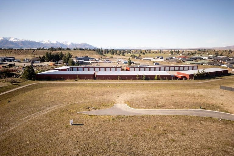 Photo of property in 18 Turbine Avenue, Twizel, 7901