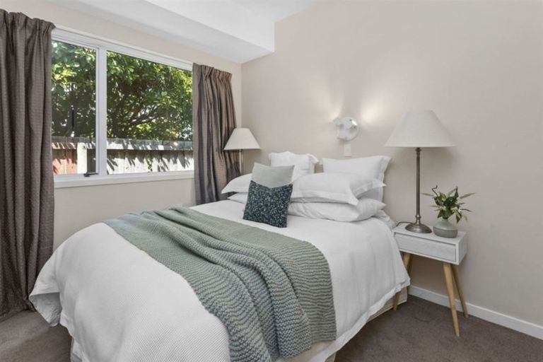 Photo of property in 110 Clyde Road, Ilam, Christchurch, 8041