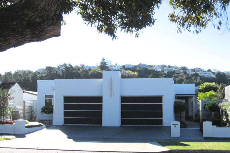 Photo of property in 11 Logan Avenue, Marewa, Napier, 4110