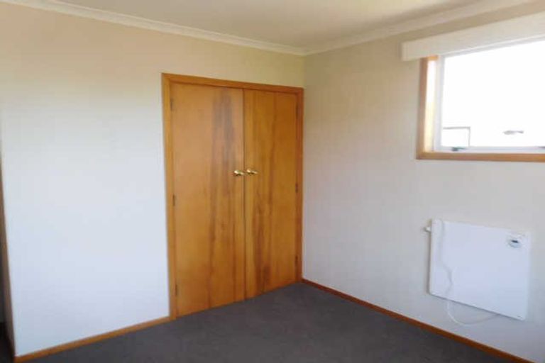 Photo of property in 6 Whakawhiti Street, Marfell, New Plymouth, 4310