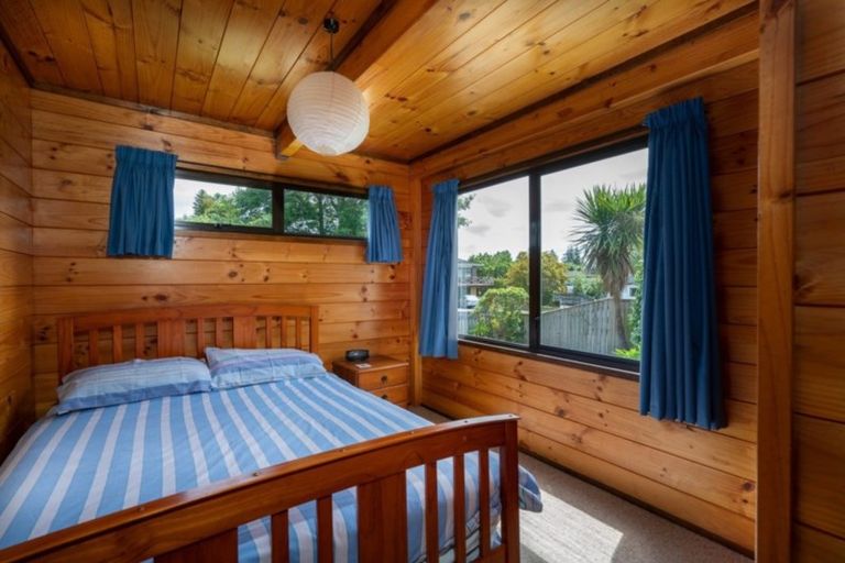 Photo of property in 36 Grace Crescent, Richmond Heights, Taupo, 3330