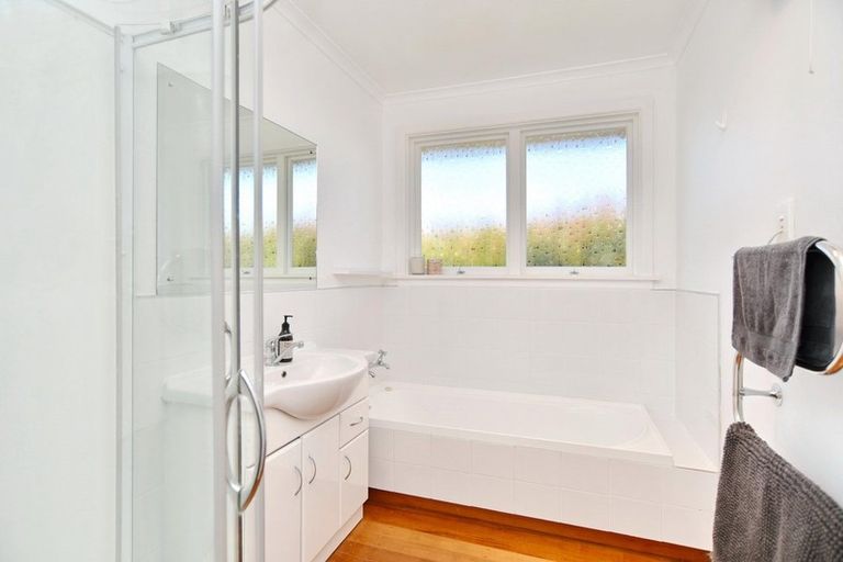 Photo of property in 32 Seddon Street, Rangiora, 7400