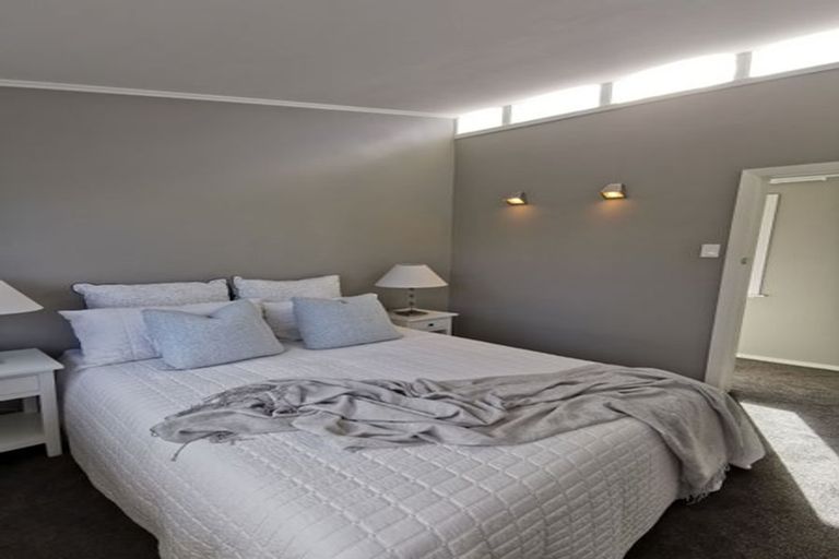 Photo of property in 379 Withells Road, Avonhead, Christchurch, 8042