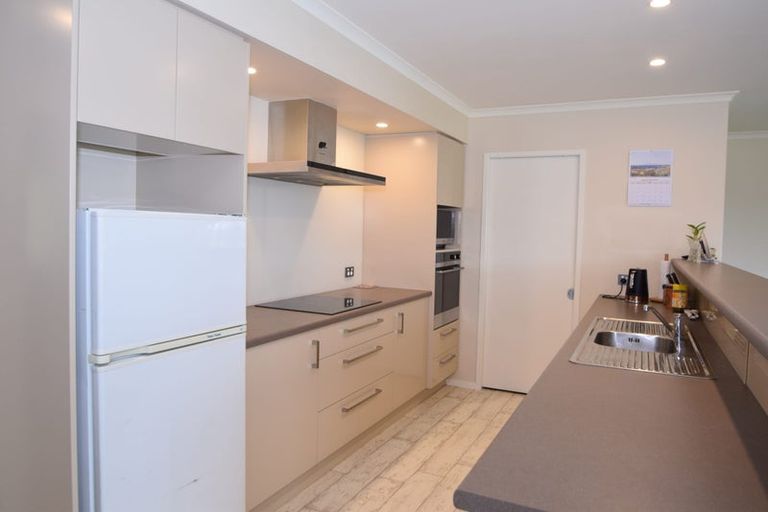 Photo of property in 66 Manu Drive, Kaiwaka, 0573