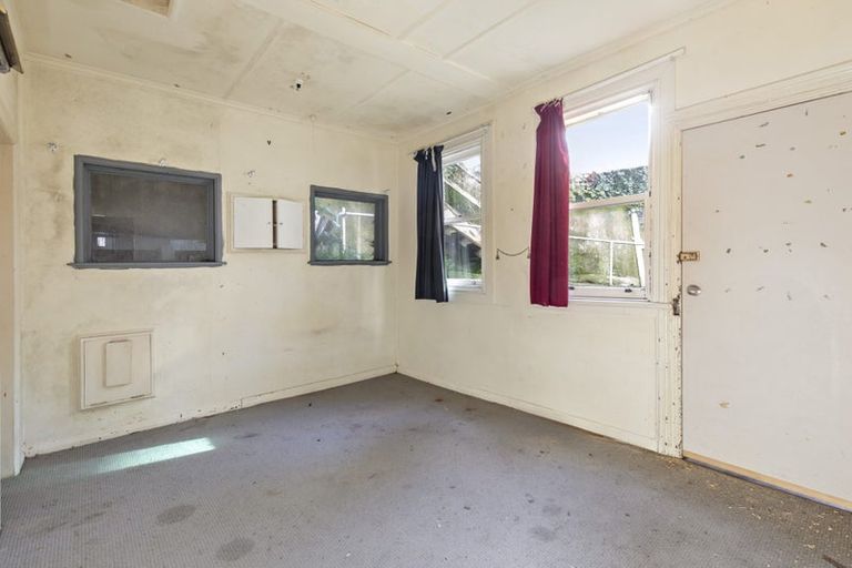 Photo of property in 18 Talavera Terrace, Kelburn, Wellington, 6012