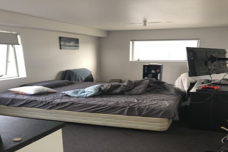 Photo of property in 2/7 Snead Place, Hamilton East, Hamilton, 3216