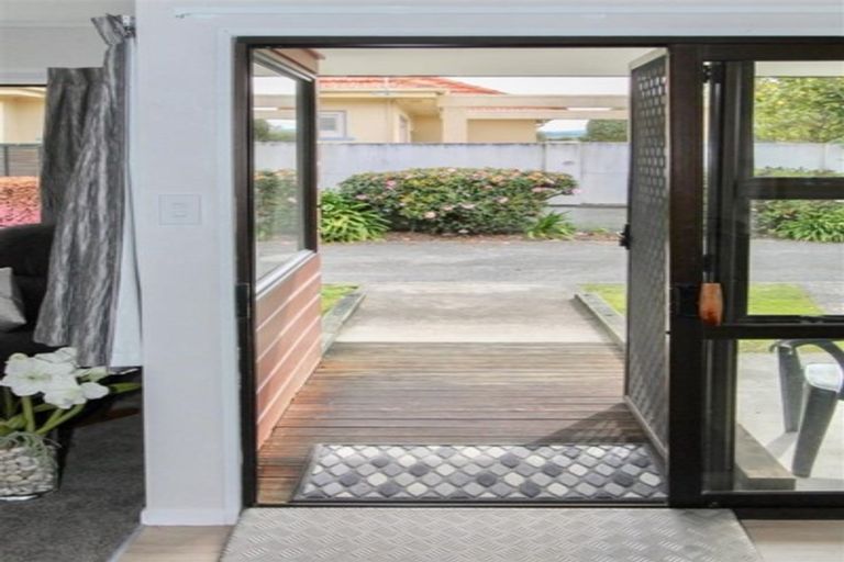 Photo of property in 10a Robertson Street, Glenholme, Rotorua, 3010