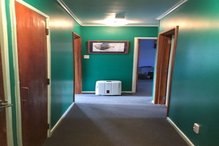 Photo of property in 41 Seon Place, Birkdale, Auckland, 0626