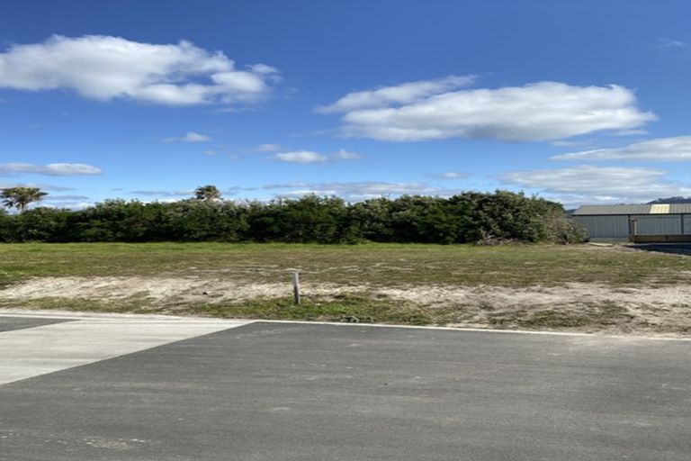 Photo of property in 23 Sandy Place, Waihi Beach, 3611