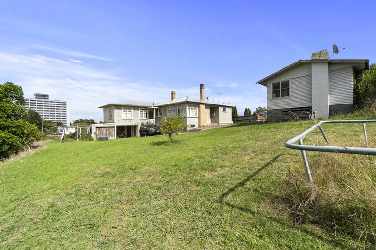 Photo of property in 111 Pembroke Street, Hamilton Lake, Hamilton, 3204