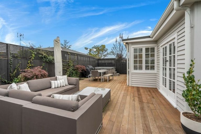 Photo of property in 1/131 Innes Road, St Albans, Christchurch, 8052