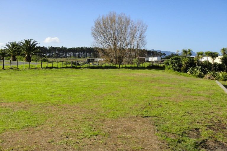 Photo of property in 37 Ocean View Rise, Ruakaka, 0116