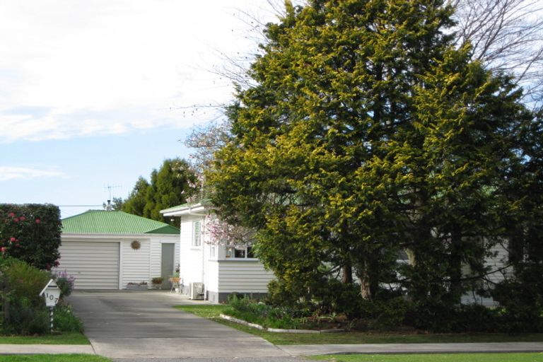 Photo of property in 107 Main Rd Clive, Clive, 4102
