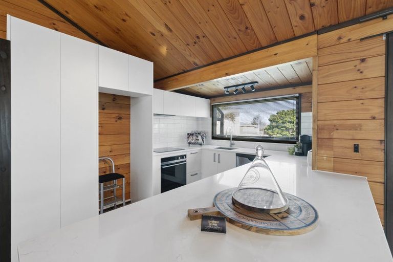 Photo of property in 5 Sunshine Place, Papakura, 2110