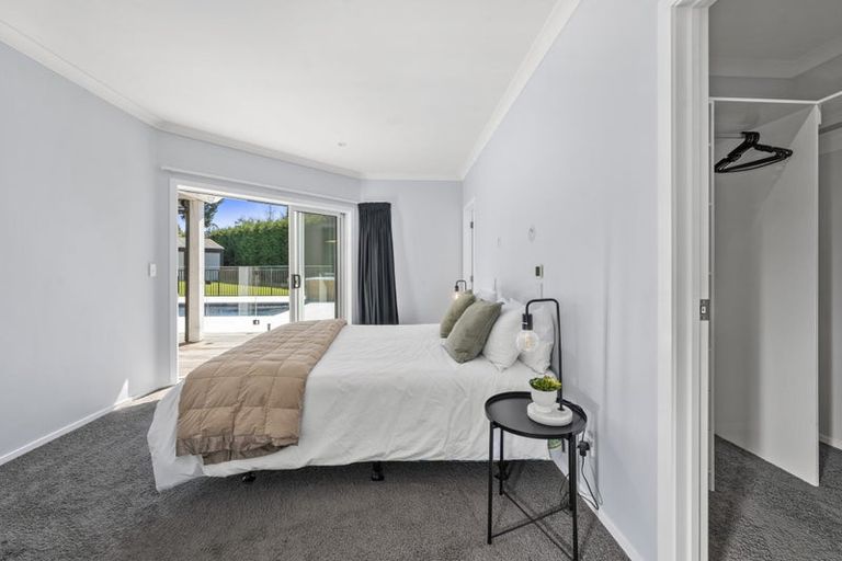 Photo of property in 15 Maple Grove, Acacia Bay, Taupo, 3385