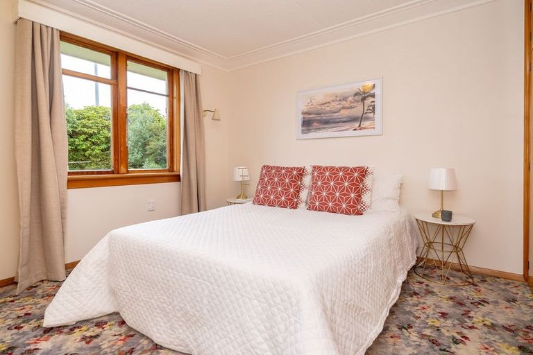 Photo of property in 32 Kaikorai Valley Road, Kaikorai, Dunedin, 9010