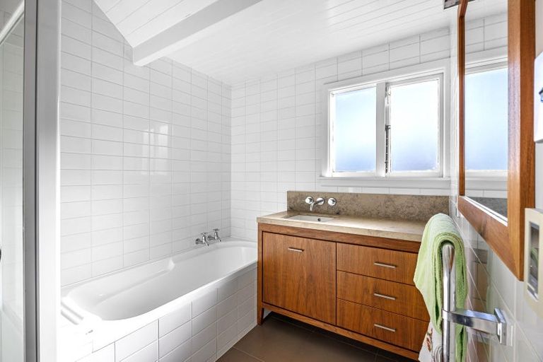 Photo of property in 1/127 Fendalton Road, Fendalton, Christchurch, 8014