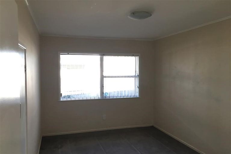 Photo of property in 17 Friesian Drive, Mangere, Auckland, 2022