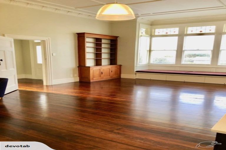 Photo of property in 9 Tudor Street, Devonport, Auckland, 0624