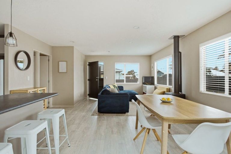 Photo of property in 8a Hawea Street, Mount Maunganui, 3116