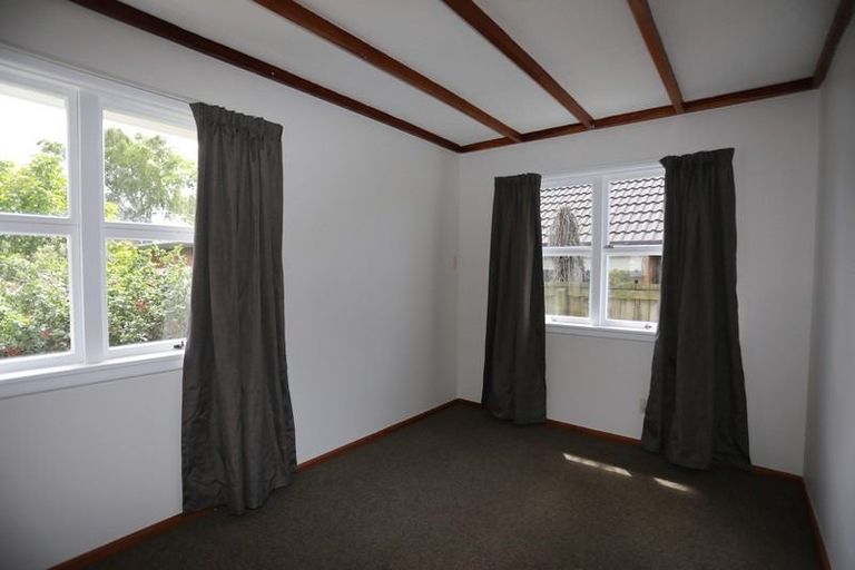 Photo of property in 348 Wairakei Road, Burnside, Christchurch, 8053
